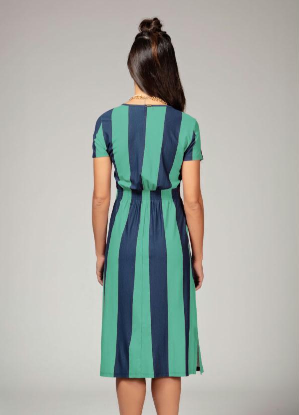 Quintess - Vestido Listrado Verde com Bolsos 2