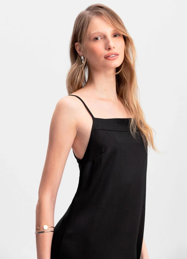 Essendi - Vestido Longo Feminino com Fenda Preto 2