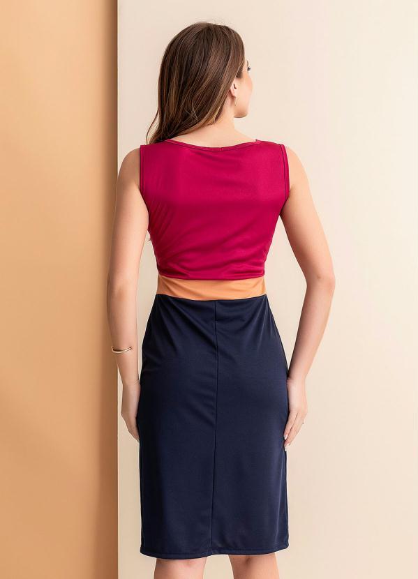 Rosalie - Vestido Magenta em Malha 2