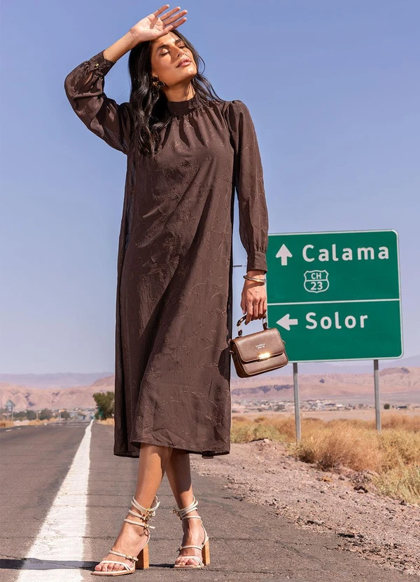 Quintess - Vestido Marrom Bordado em Chiffon 7