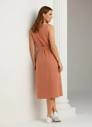 Quintess - Vestido Marrom Claro em Viscose com Linho - QUINTESS