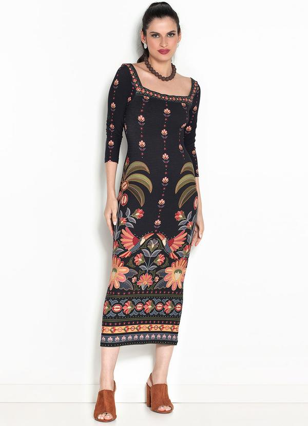 Farm - Vestido Midi Canelado Cocais do Cerrado Preto