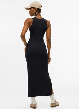 Cativa - Vestido Midi Canelado com Aberturas Laterais Pret - CATIVA