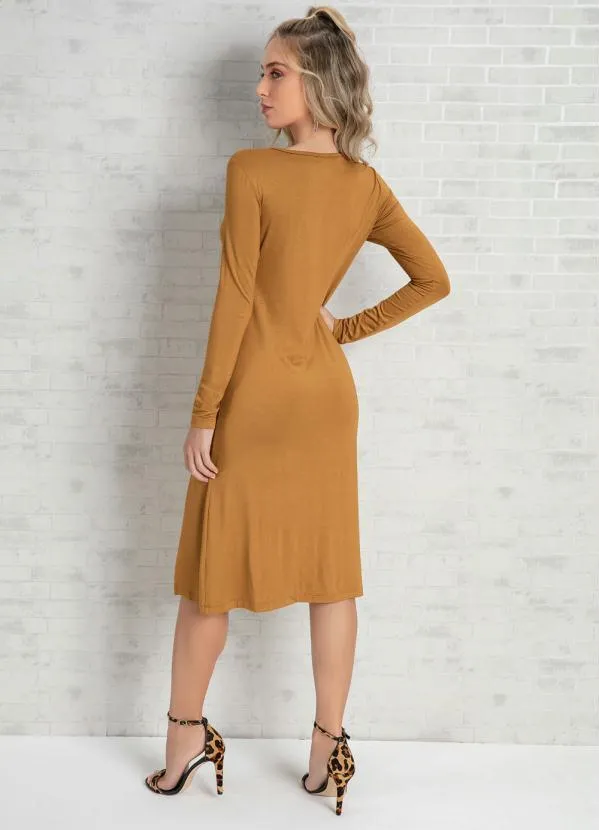 Queima Estoque - Vestido Midi Caramelo com Fenda e Mangas Longas 2