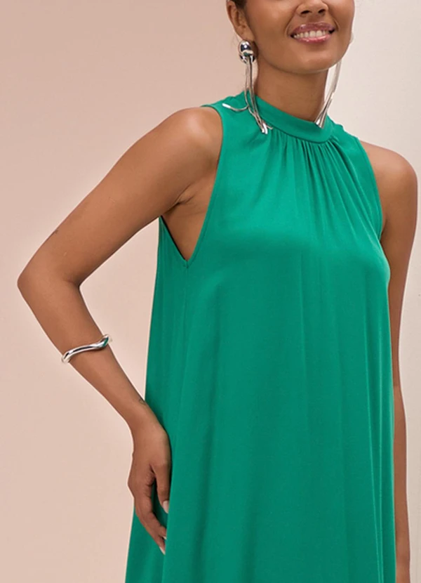 Lunender - Vestido Midi Chá com Gola em Viscose Verde 3