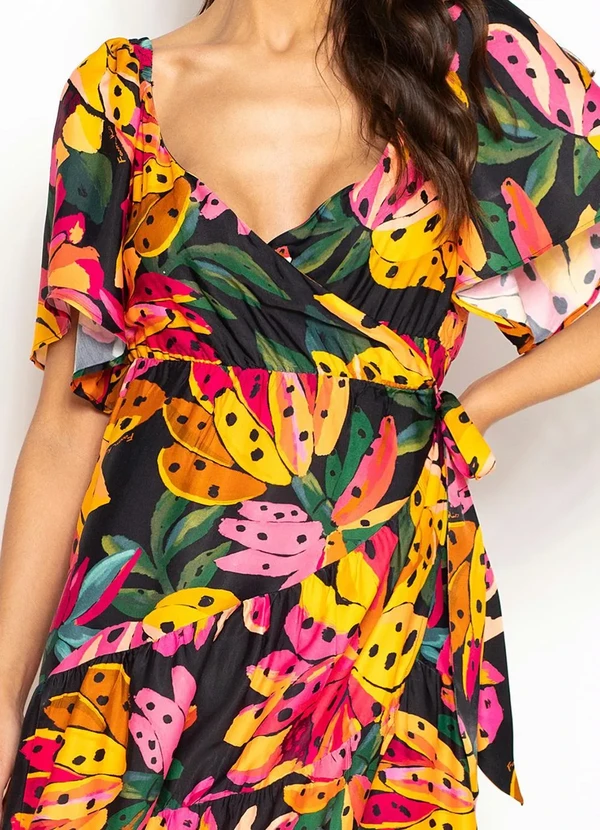 Farm - Vestido Midi de Viscose Flor de Banana Preto 3