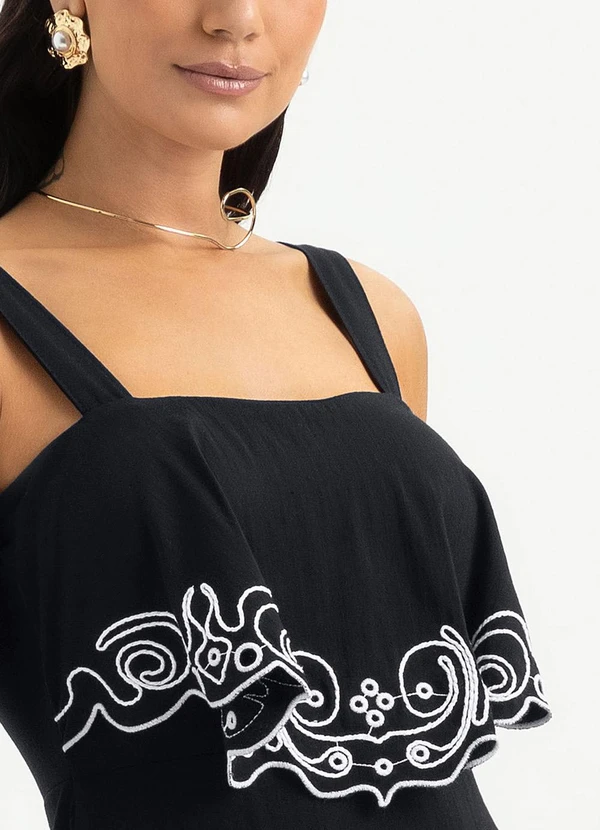 Cativa - Vestido Midi Decote Quadrado em Viscose Preto 3