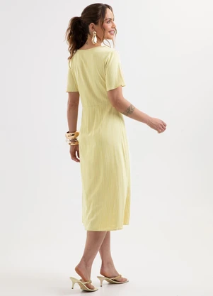 Cativa - Vestido Midi Decote V em Viscose Amarelo - CATIVA