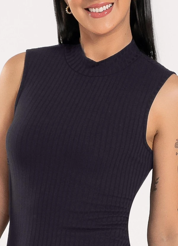 Cativa - Vestido Midi em Canelado Preto 4