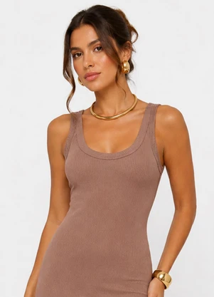 Infinita Cor - Vestido Midi em Ribana Canelada Marrom - INFINITA COR