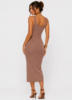 Infinita Cor - Vestido Midi em Ribana Canelada Marrom - INFINITA COR