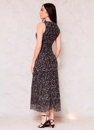 Doce Trama - Vestido Midi em Tule com Drapeado Sunset Preto - DOCE TRAMA