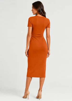 Infinita Cor - Vestido Midi em Visco Classic Laranja - INFINITA COR