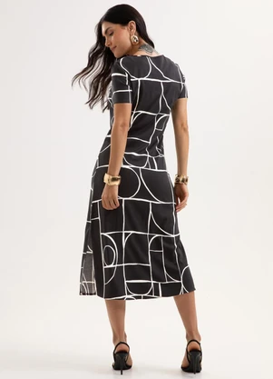 Cativa - Vestido Midi em Viscose com Elastano Preto - CATIVA