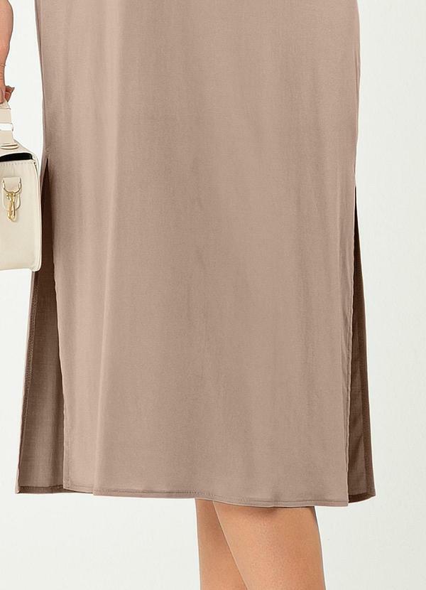 Cativa - Vestido Midi em Viscose Marrom Claro 3