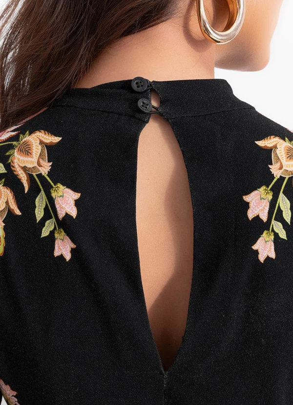 Farm - Vestido Midi Jamile Preto 7