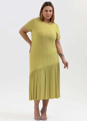 Habana - Vestido Midi Plus Size em Canelado Verde - HABANA