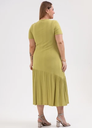 Habana - Vestido Midi Plus Size em Canelado Verde - HABANA