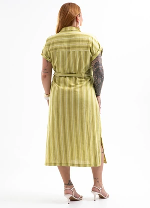 Cativa - Vestido Midi Plus Size Texturizado Verde - CATIVA