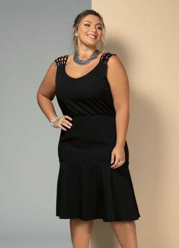 Quintess - Vestido Midi Preto com Alças em Tiras Trançadas 5