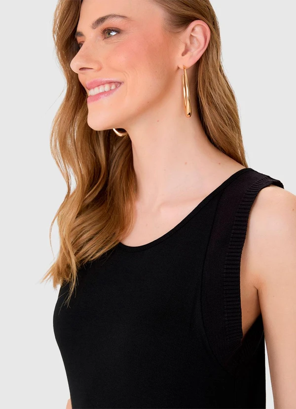 Malwee - Vestido Mídi Reto em Viscose Preto 3