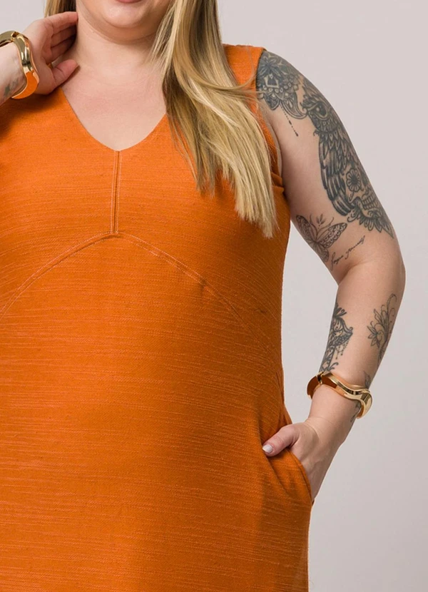 Doce Trama - Vestido Midi sem Manga Laranja 4