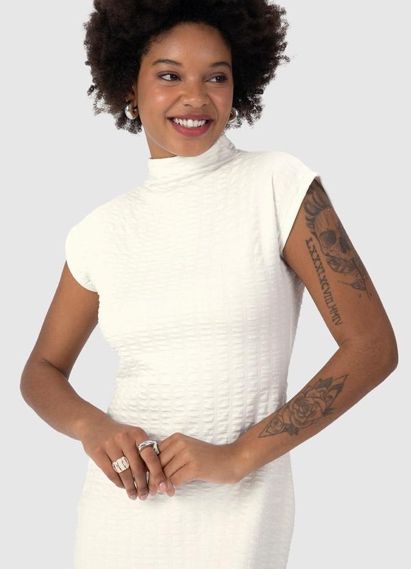 Malwee - Vestido Midi Texturizado Bege 2