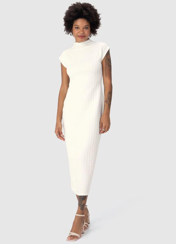 Malwee - Vestido Midi Texturizado Bege 3