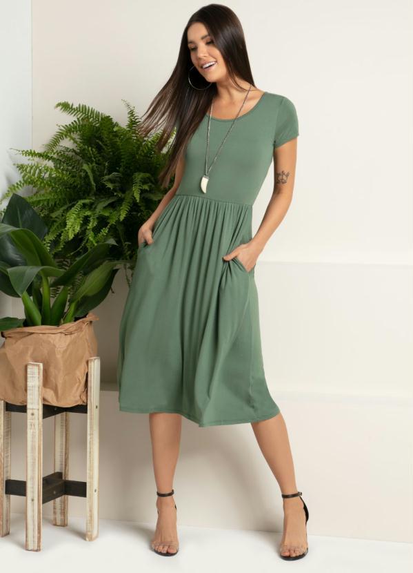 Quintess - Vestido Midi Verde Acinturado com Bolsos 6