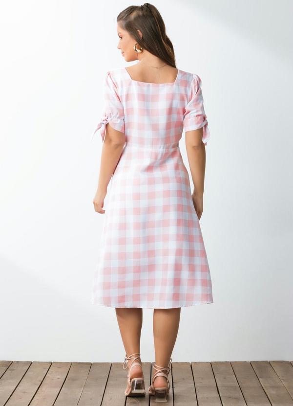 Outlet - Vestido Midi Xadrez Rosa com Botões 2