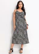 Vestido Ona Preta em Crepe Plano