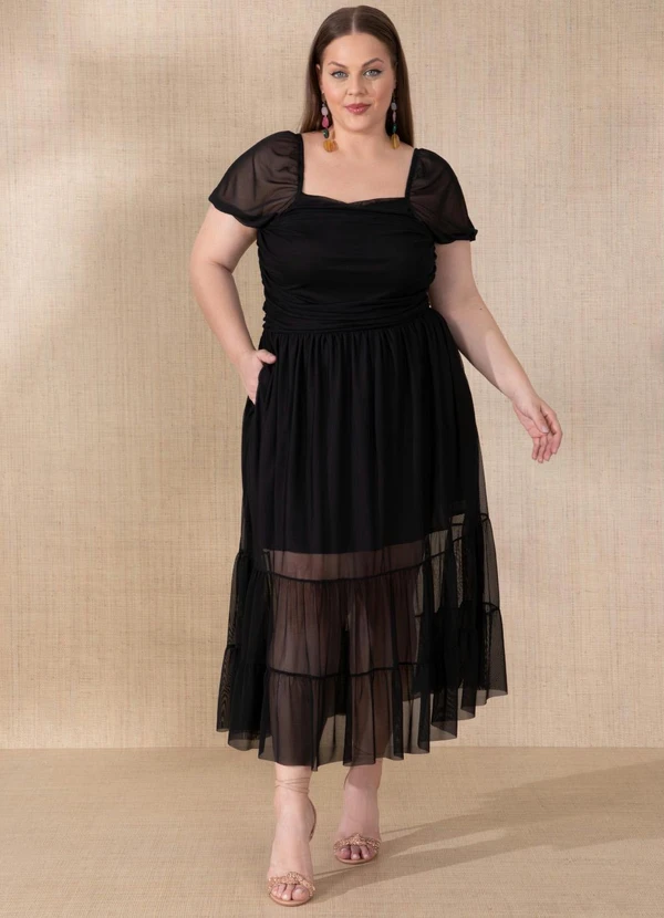 Quintess - Vestido Preto com Camadas