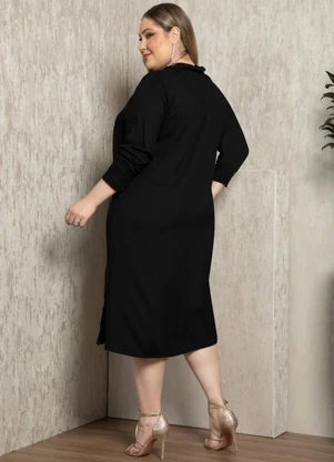 Quintess - Vestido Preto com Fenda em Viscose Plana - QUINTESS