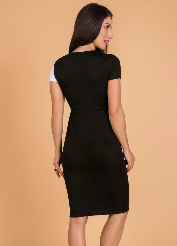 Rosalie - Vestido Preto e Branco Moda Evangélica 2