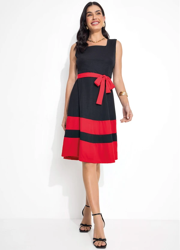 Rosalie - Vestido Preto e Vermelho 3