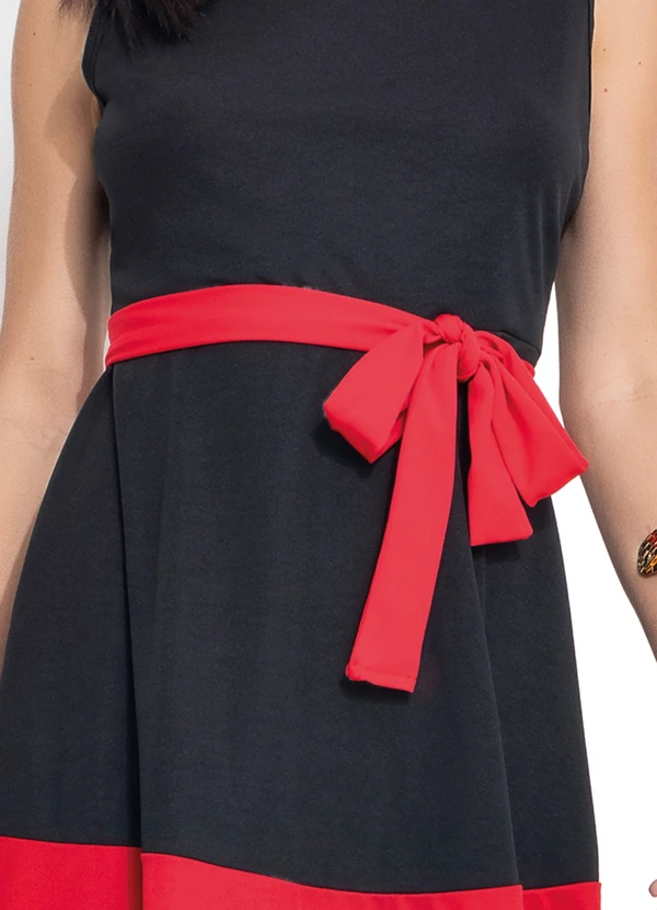 Rosalie - Vestido Preto e Vermelho 5