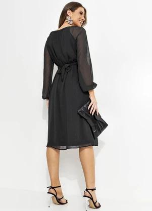 Quintess - Vestido Midi Preto em Chiffon com Lurex e Manga Bufante - QUINTESS