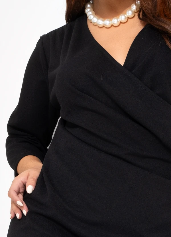 Quintess - Vestido Preto em Malha Crepe