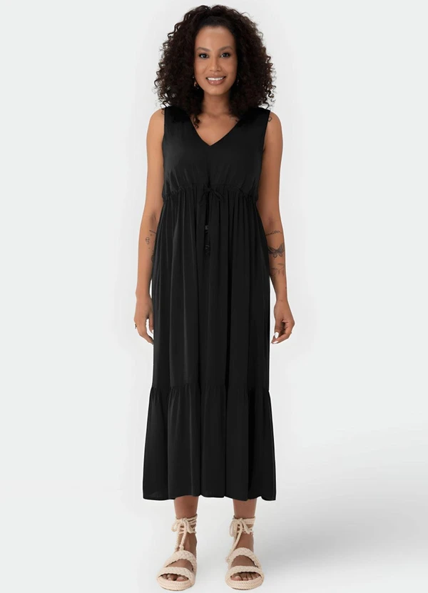 Malwee - Vestido Preto Midi Evasê Acinturado
