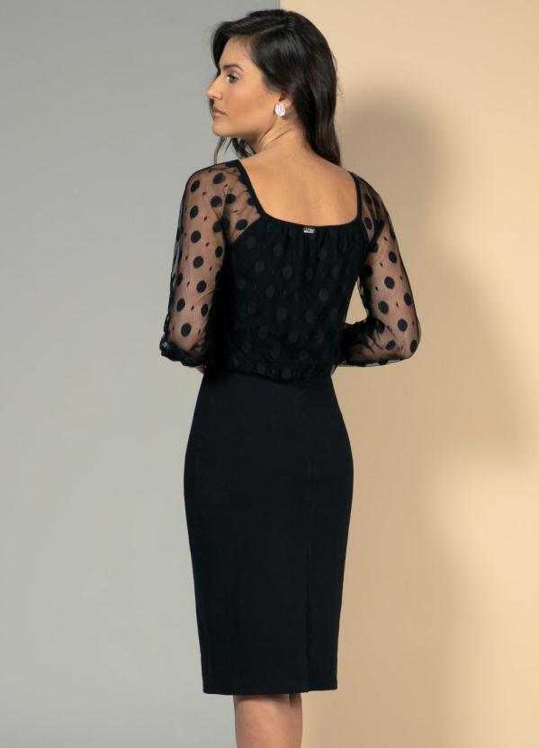 Quintess - Vestido Preto Ombro a Ombro com Transparência 2