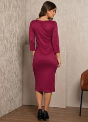 Vestido Roxo com Bot�es