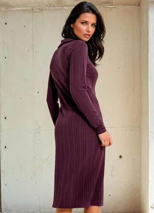 Quintess - Vestido Roxo em Malha Texturizada - QUINTESS