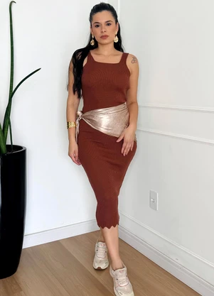 Doce Tom - Vestido Tricot Canelado Midi com Fenda Marrom - DOCE TOM