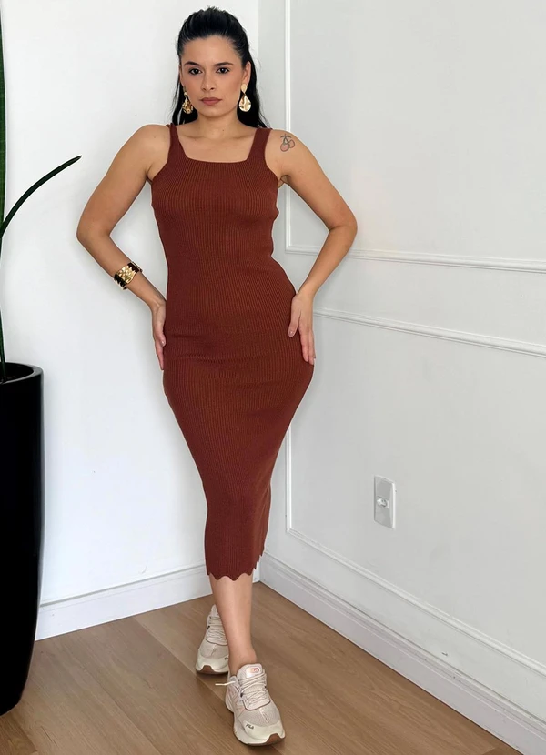 Doce Tom - Vestido Tricot Canelado Midi com Fenda Marron