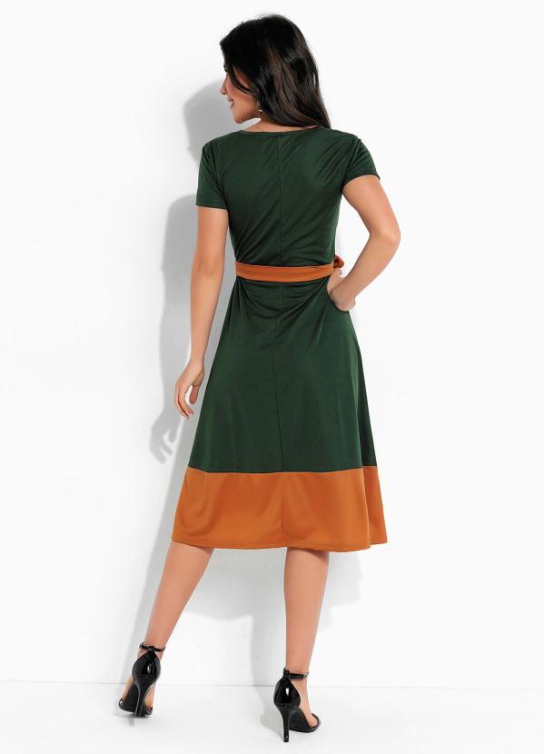 Rosalie - Vestido Verde/Caramelo com Faixa Moda Evangélica 4