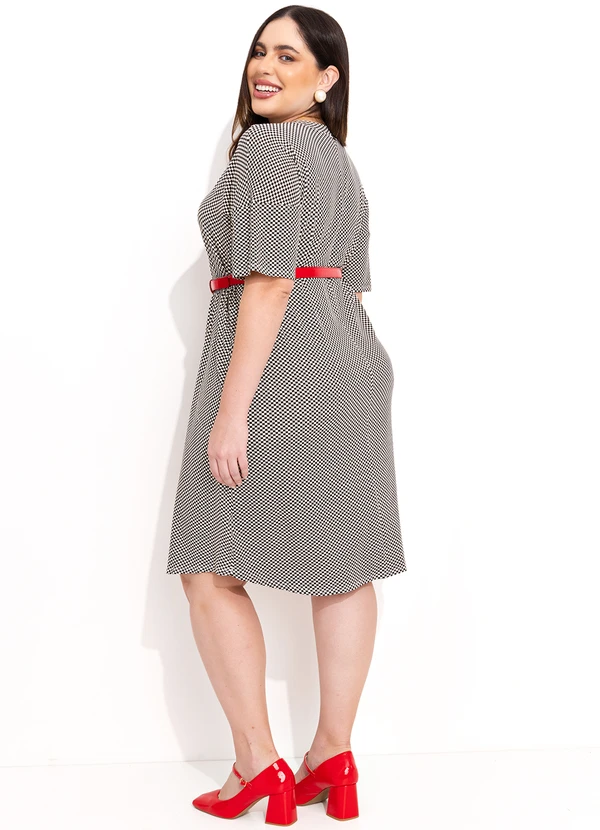 Quintess - Vestido Xadrez com Gola Padre e Bolsos 8