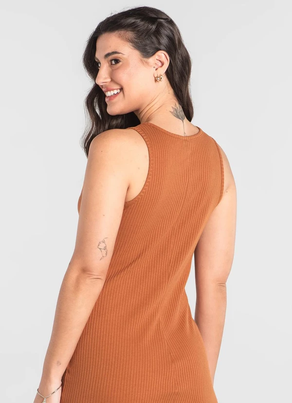 Just Basic - Vestido Adulto Ribana Canelada Marrom 5