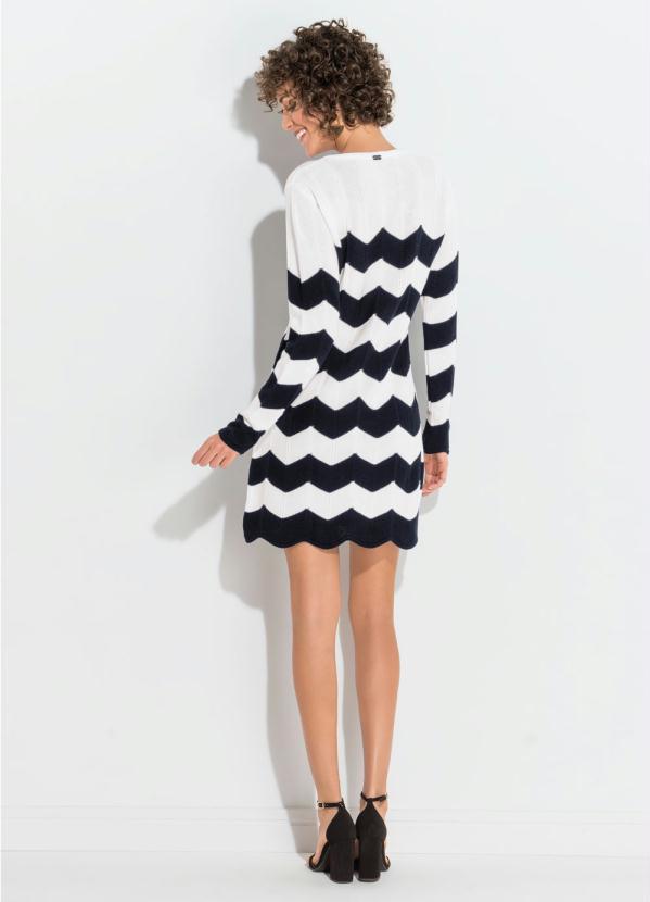 Quintess - Vestido de Tricô Zig Zag Preto e Branco 4