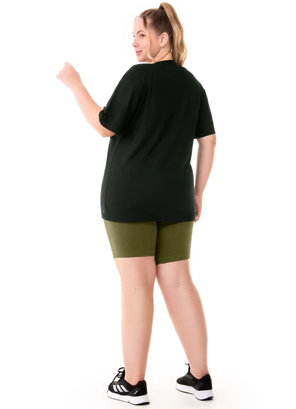 Zee Rucci - Camiseta Plus Meia Manga Unissex Preto 4