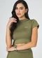 Vouq - Cropped Fit-Tech Goes com Manga Amêndoa - variação: Verde Militar